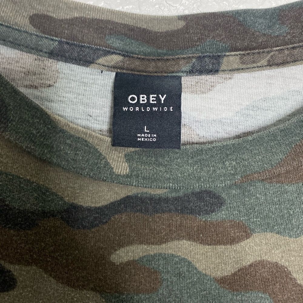 OBEY Men’s Camo Long Sleeves T Shirt Size L in very condition. - Picture 3 of 5
